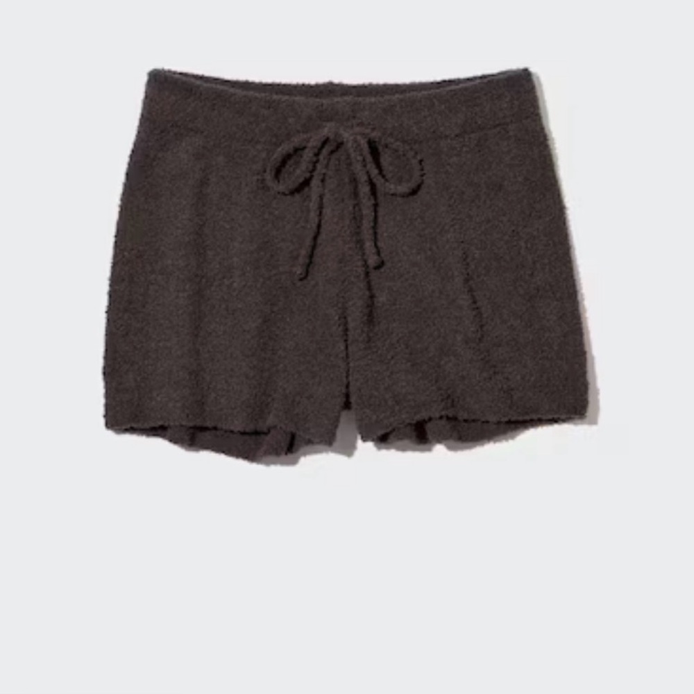 UNIQLO Size S Soft Fluffy Shorts in Dark Brown
